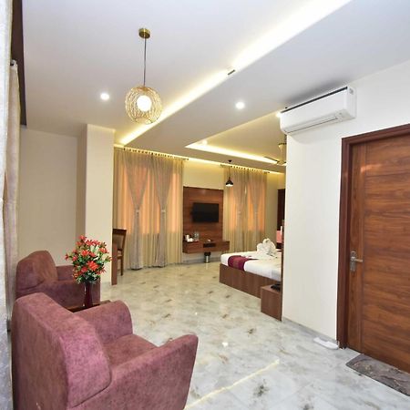 Hotel Shyamleela Khātu Kültér fotó