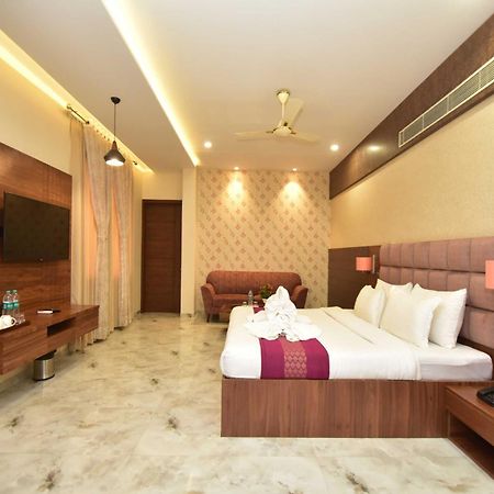 Hotel Shyamleela Khātu Kültér fotó