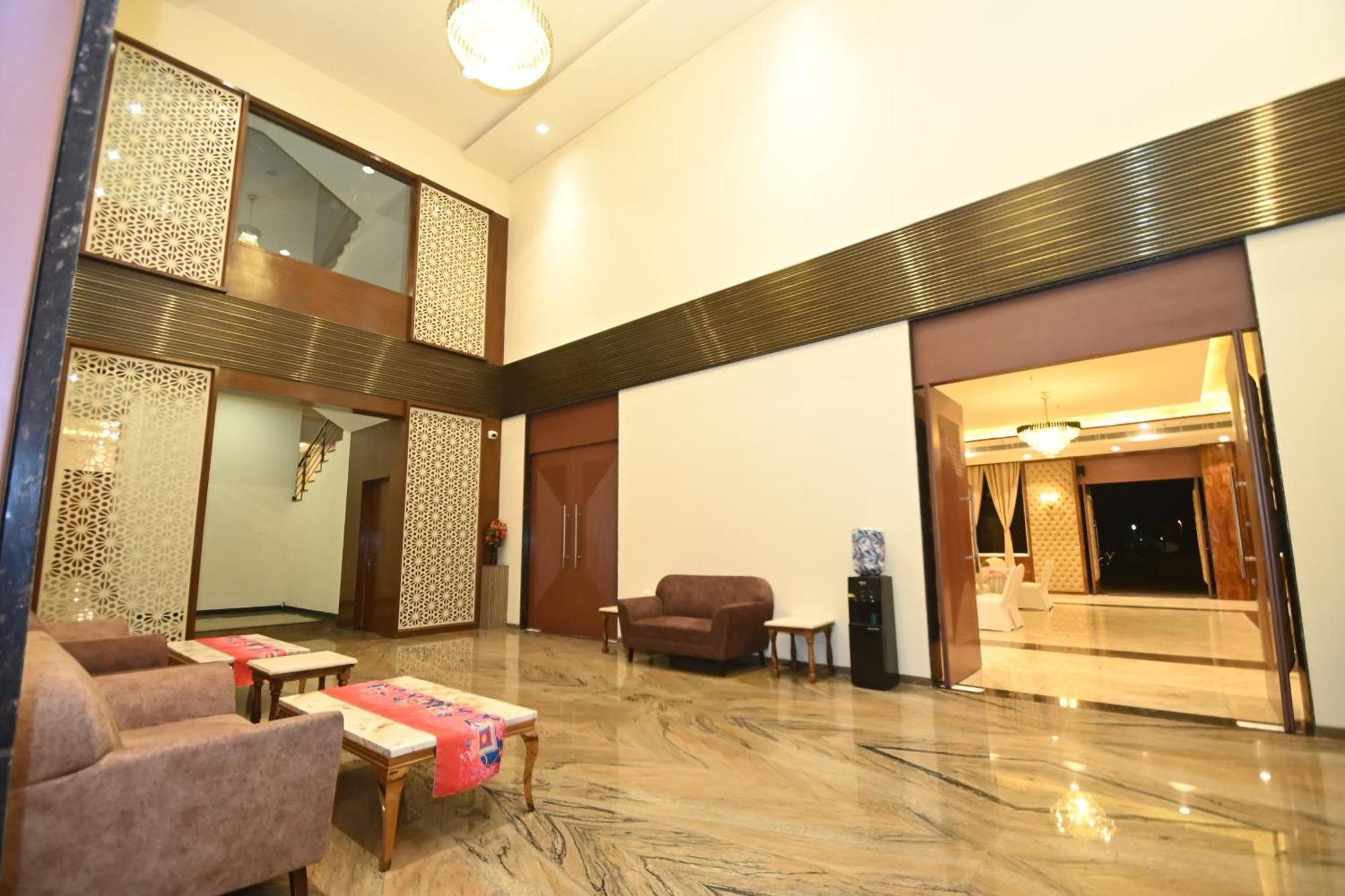 Hotel Shyamleela Khātu Kültér fotó